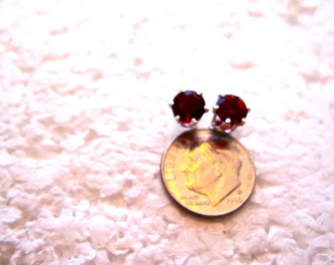 Fire Red Opal Studs, 6mm Round, Natural, Set in Sterling Silver E915