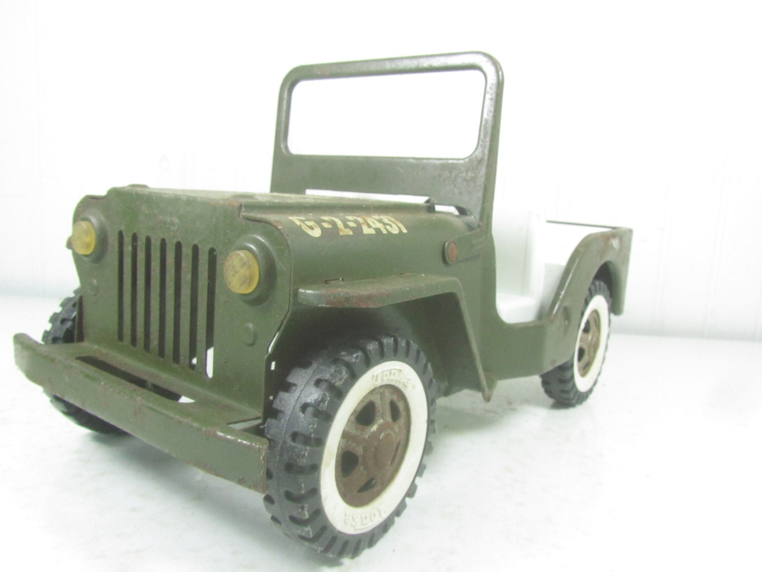 jeep wagon toy