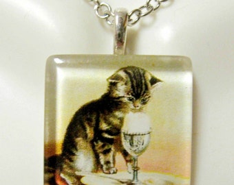 Kitty at breakfast pendant and chain - CGP01-022