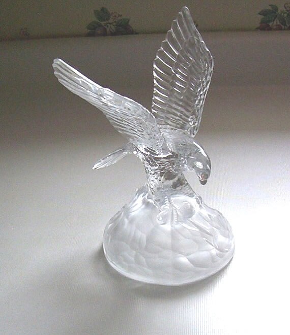 Items similar to Cristal d'Arques Lead Crystal American Bald Eagle