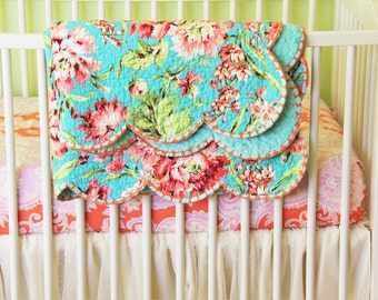 Scalloped Edge Quilt, Floral Baby Girl Bedding, Toddler Girl Bedding, Floral Quilt, Crib Bedding Set