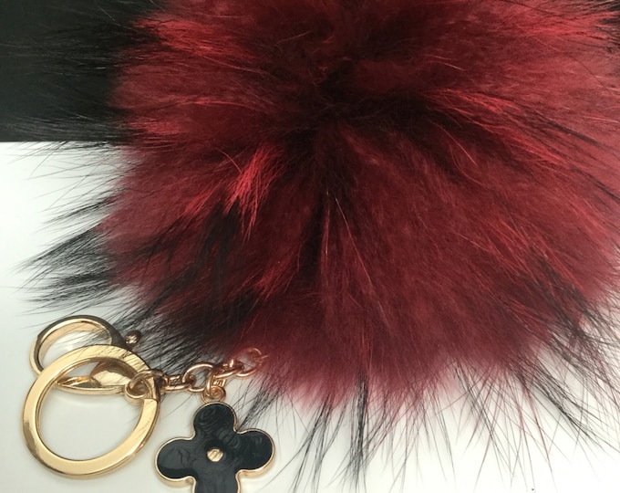 Instagram / Blogger Recommended Vine with black tips Raccoon Fur Pom Pom bag charm clover flower charm Keychain fur puff ball totem