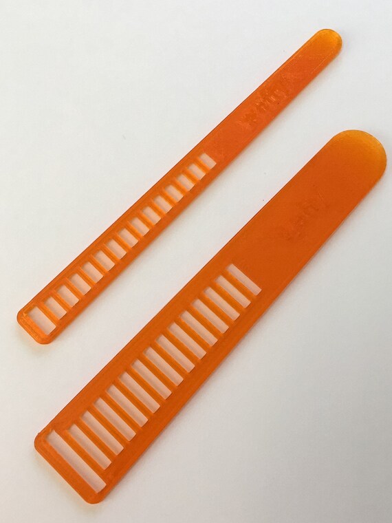 WEFTY Fabric Weaving Needle Set Of Two: 1 And 1/2