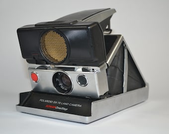 Polaroid SX-70 Land Camera