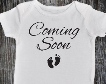Coming Soon Onesie, Pregnancy Announcement Onesie, Pregnancy Reveal, I'm Pregnant Onesie, Pregnancy Reveal to Family, Hashtag Expecting