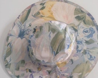 Compact vintage sun hat- Travel size