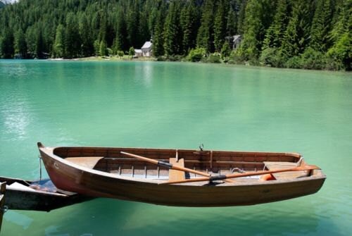simple rowboat – justine yearwood