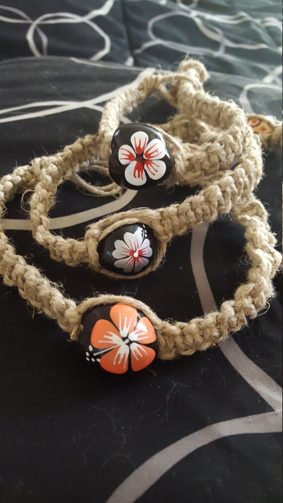 Womens Hand painted Hawaiian ankle bracelets by deserthempworks