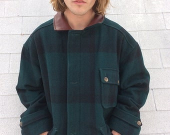SPRING SALE Vintage PENDLETON Green Plaid Thinsulate-Lined Wool Hunting Jacket w. Leather Collar