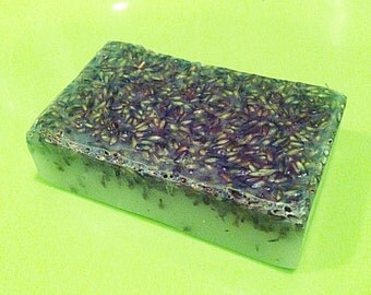 Peppermint Soap, Shea Butter Soap & Dried Lavender: Handmade Mint Soap, Peppermint Oil Soap Artisan Mint Soap Essential Oil Soap Minty Green