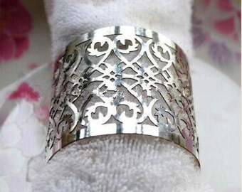 Free shipping 120pieces Laser cut Silver color Napkin Ring, paper napkin rings for Wedding Party Decoration