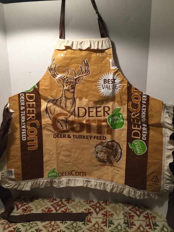 Deer feed bag apron