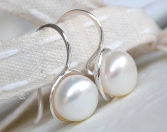Pearl Earrings. Sterling Silver & Freshwater Pearl Earrings (9mm size). Drop Pearl Earrings. White Pearl Earrings.