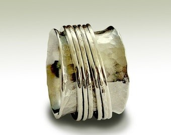Sterling silver ring, spinner ring, meditation ring, wide band, silver band, bohemian jewelry, unisex band, Hammered - Falling free R1026Q