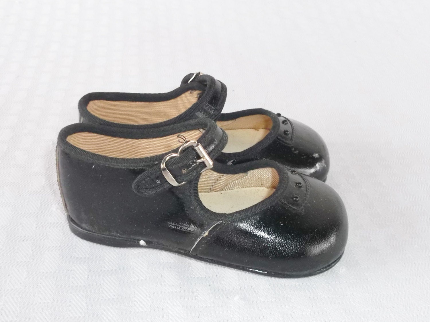 50s 60s Vintage Baby Girl or Toddler Mary Jane Shoes