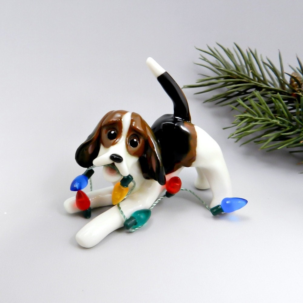 beagle tricolor christmas ornament figurine by themagicsleigh beagle tricolor christmas ornament figurine by themagicsleigh