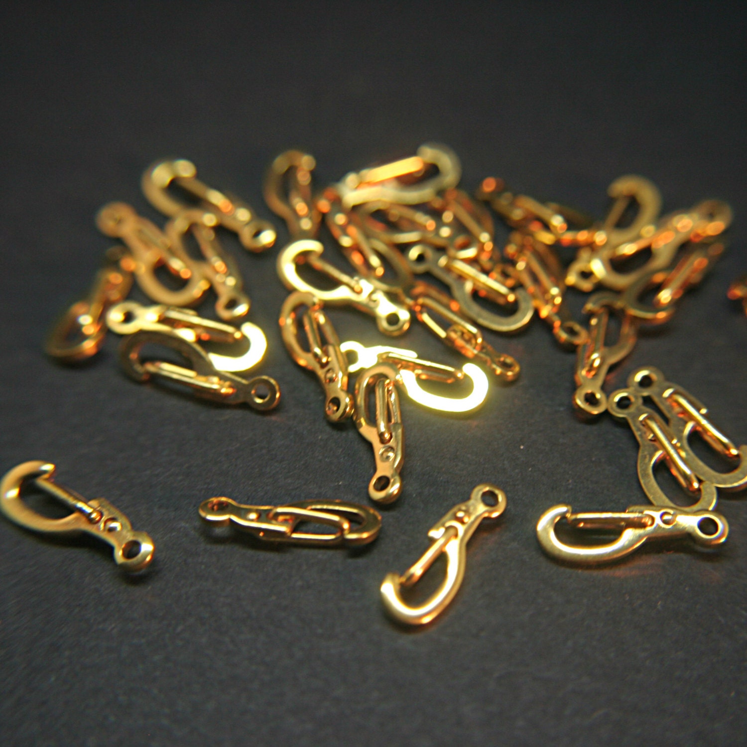 Secure Clasp Connector Gold Plated Brass Metal bracelet