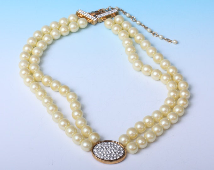 Faux Pearl and Rhinestone Set Necklace Clip Earrings Avon President's Club Vintage