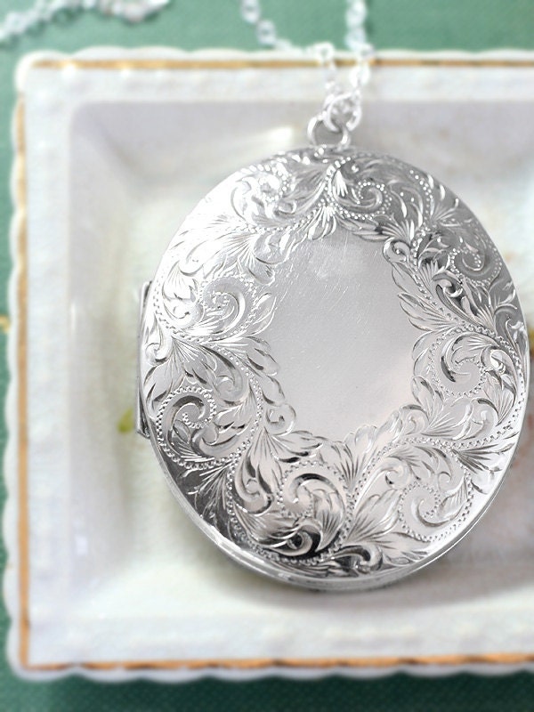 Extra Large Silver Locket With Monogram | IUCN Water