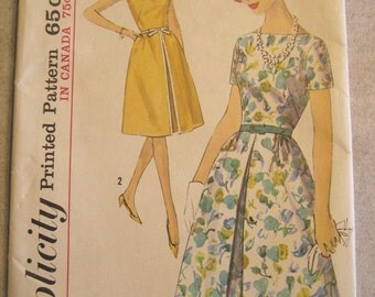 Vintage 1964 Bateau Neck Dress Pattern with Inverted Front Pleat Back Zip Simplicity 5408 Size 11 Jr 13 Jr or 12 Miss