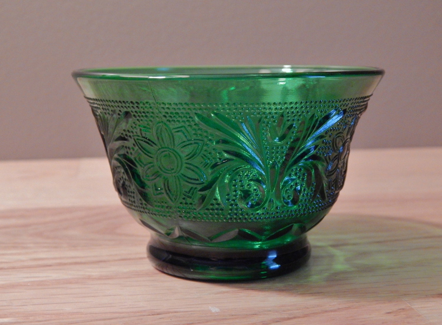 Tiara Glassware Spruce Green Custard Cup