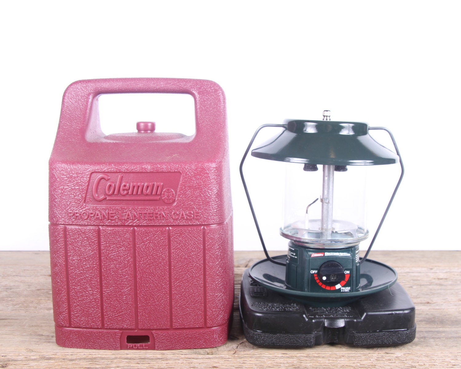 Vintage Electronic Ignition Coleman Lantern / Green Antique