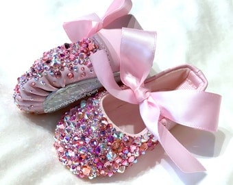 100% Swarovski Slippers Infant Baby Ballerina Ballet Shoes Slippers Newborn Strassed Pointe Shoes Baby Girl Shadow Box Keepsake Nursery Art