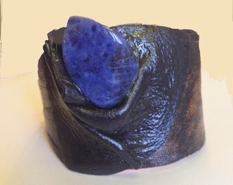 Pleated black leather cuff bracelet, Blue Stone