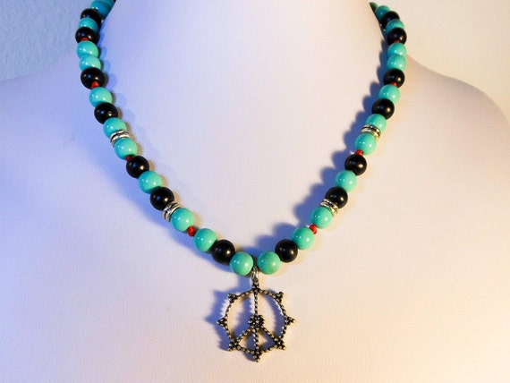 Peace Sign Necklace Turquoise & Onyx Beads Vintage Lucky