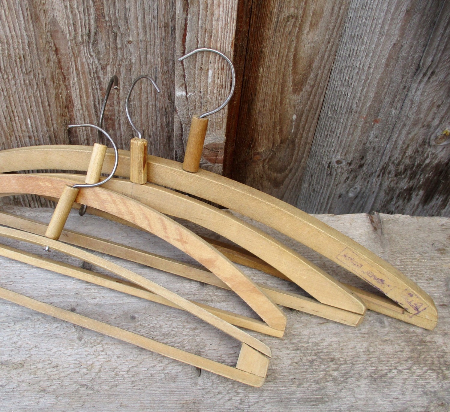 Wood Clothes Hangers 4 Antique Clothing or Coat Hangers