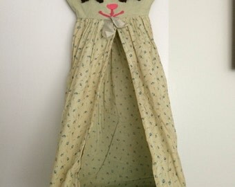 Vintage 70's Baby Diaper Stacker!