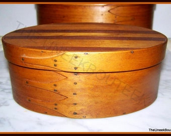 Antique Oval Shaker Wooden Box - 4 Fingers -Left Facing -Inlay Top -Original 1800's Mt Lebanon Shaker Oval Box -Americana -Fertig Collection