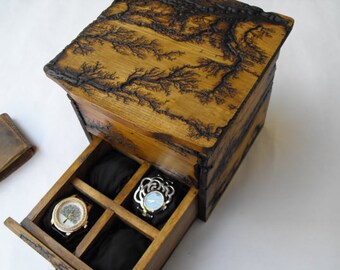 Wooden watch box, Rustic Wooden Watch box, Lichtenberg Burning Technology Men's watch box, Watch Storage, Fathers Day gift, Dad Luxury Gift