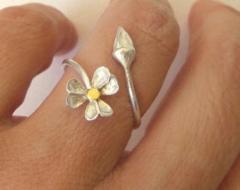 Silver Ring - flower ring - sterling silver ring - free shipping.