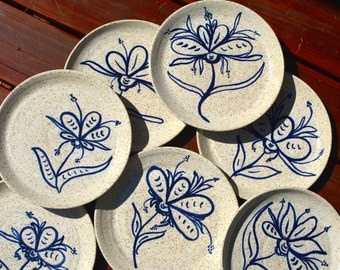 Stoneware Dinner Plates - Speckled White with Cobalt Blue Wild Flowers