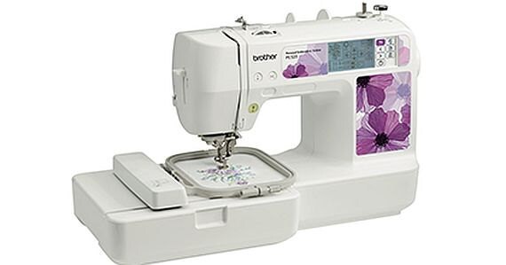 Brother PE-525 Computerized Embroidery Machine with USB cable