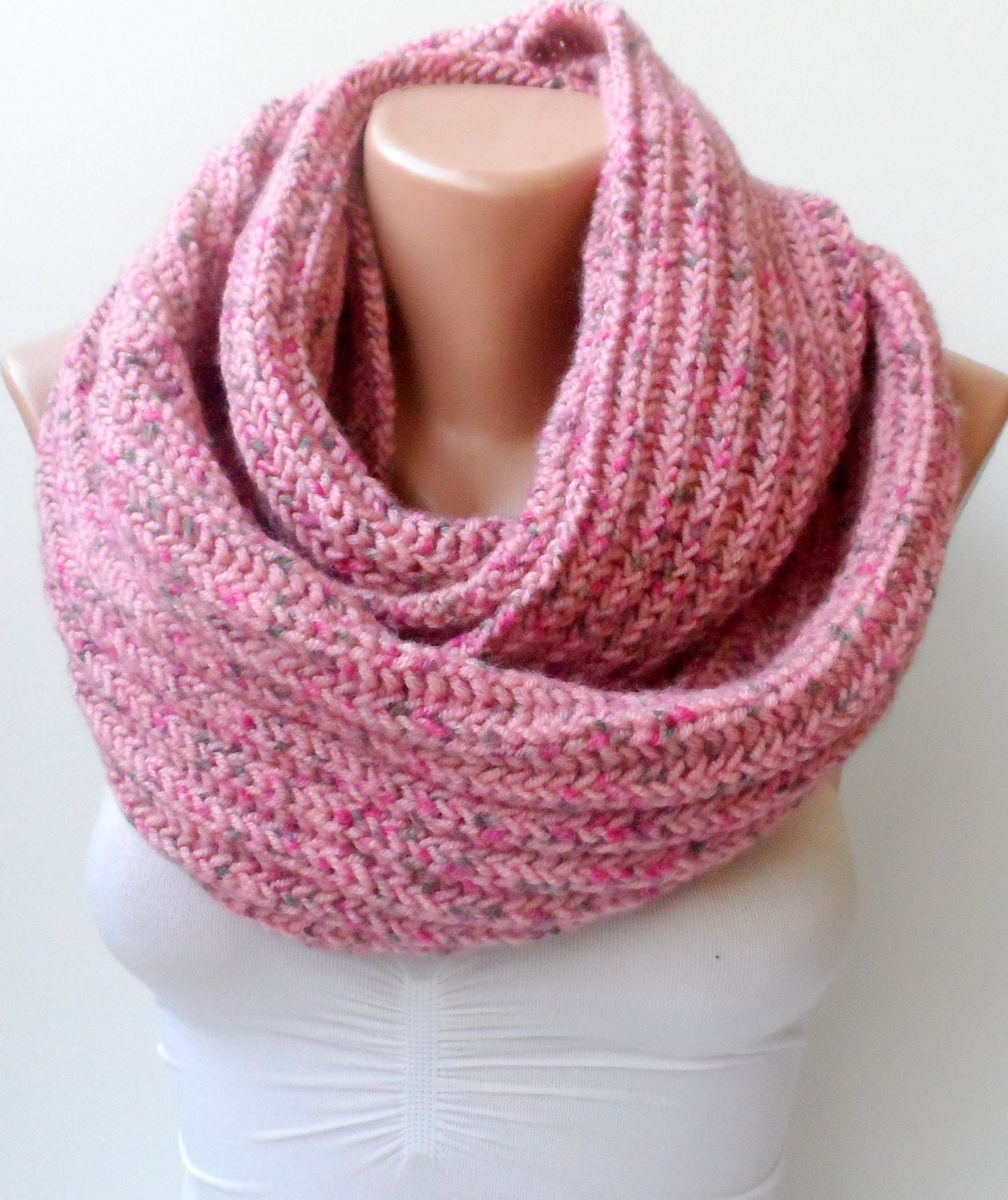 UNISEX Knitted Chunky Scarf Soft Warm scarf Wool Knit cowl