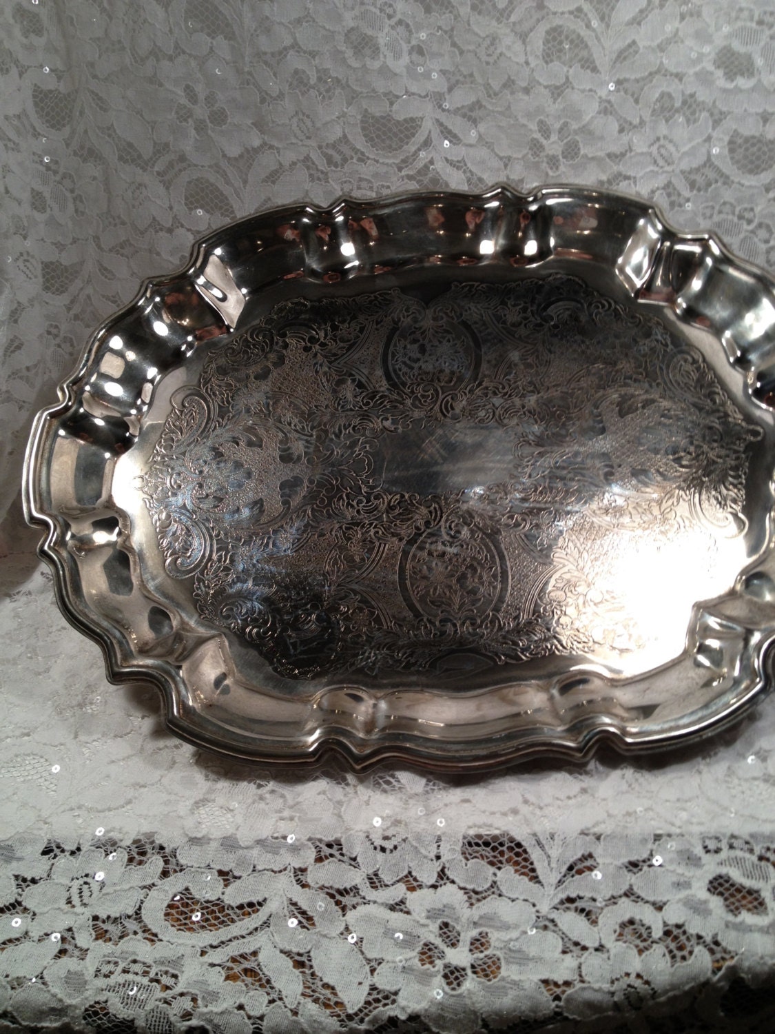 Leonard Silver Plated Serving Tray/Platter With 4 Claw Shape Feet
