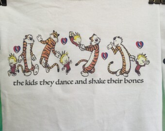 Calvin and Hobbes The Kids They Dance Throwing Stones Grateful Dead Vintage Style Dead Head Tshirt
