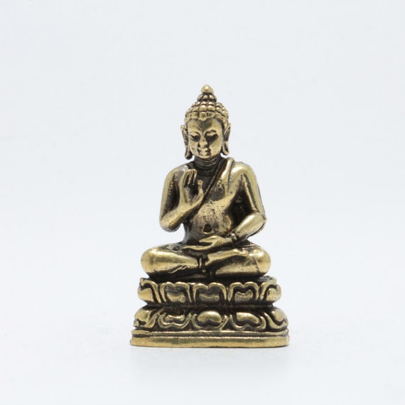 Thai Buddha amulet statueGood Fortune and Good Luck statue.