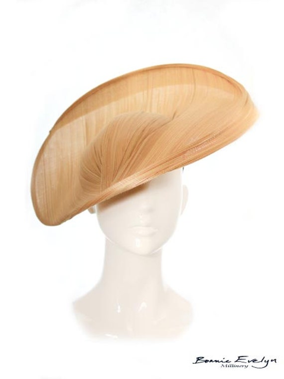 Mercury Hat Large brimmed hatNatural Colour Modern Classic