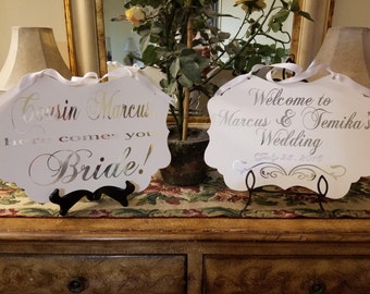 Gold wedding sign,Wedding sign,Here comes your Bride Sign, Photo Prop, Ring bearer sign, Flower girl sign, Wedding decor,Gold text sign