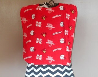 Adult bib/ clothing protector/Nebraska Huskers