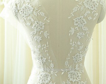 Ivory Lace Applique, Silver Corded Lace Motif, Bridal Back lace Applique, Chest Lace Embroidery Applique, Floral Lace Trim, 1 Pair