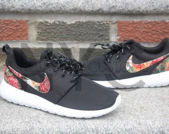 nike roshe run floral print