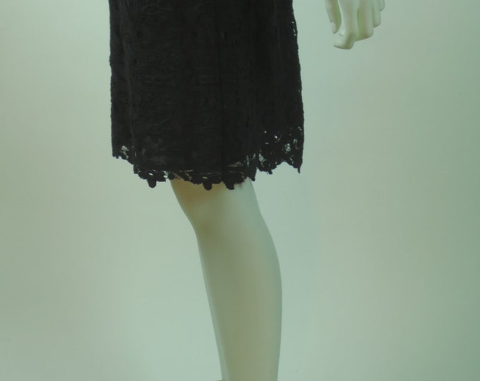 80s Boho floral guipure cotton lace A-line mini skirt