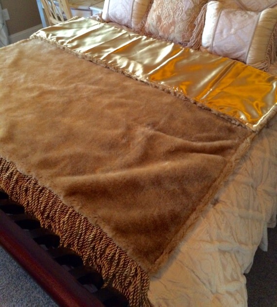 Gold Faux Fur Throw 58x62