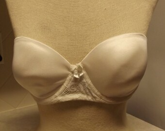 SALE Cabernet Off White 36B Strapless Bra Prom Formal