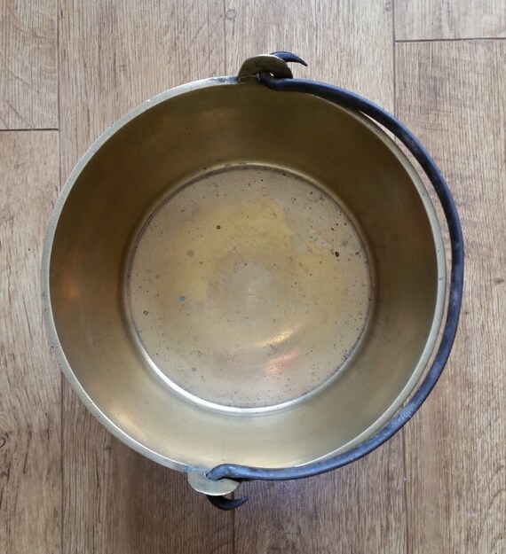 A Fantastic Antique Brass Jam Pan Large Antique Brass Jam