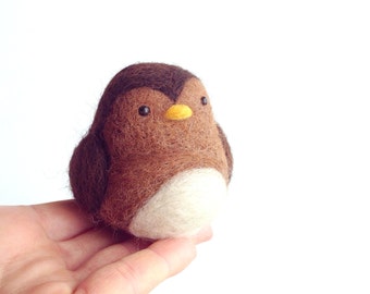 Needle Felted Bird, needle felted animal, Bird ornament, Felted Sparrow, Spring Home Decor, Needle felted Cute Bird FREE SHIPPING